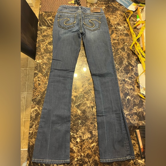 Women’s Silver Jeans - Picture 4 of 5